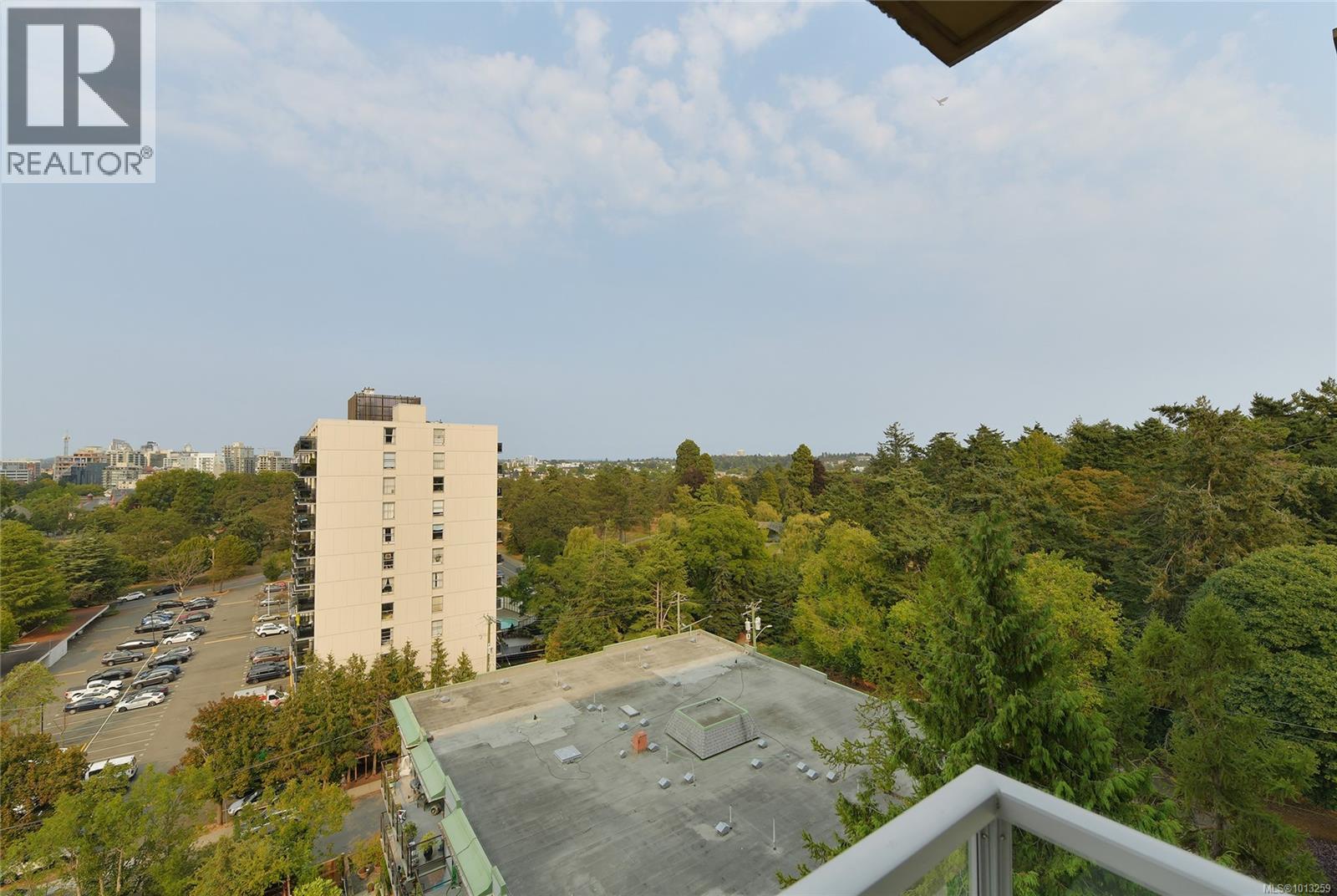 808 250 Douglas Street, Victoria