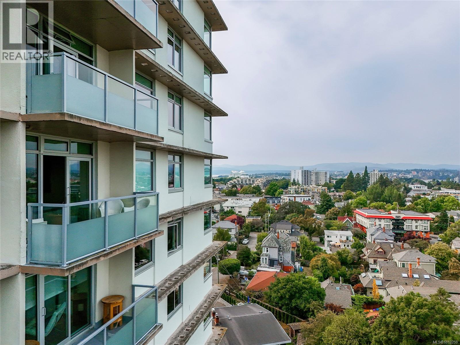 808 250 Douglas Street, Victoria