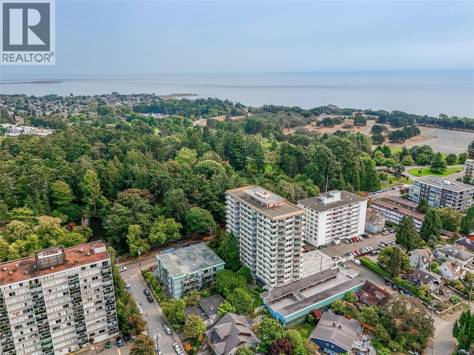 808 250 Douglas Street, Victoria