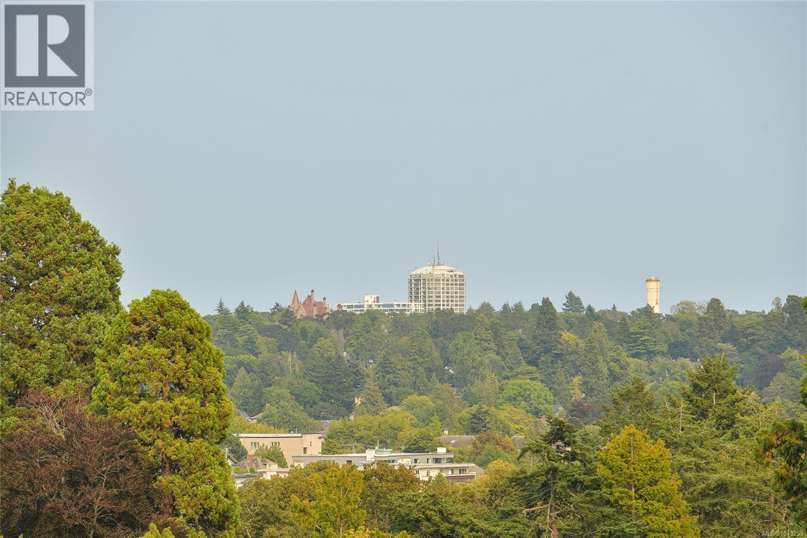 808 250 Douglas Street, Victoria