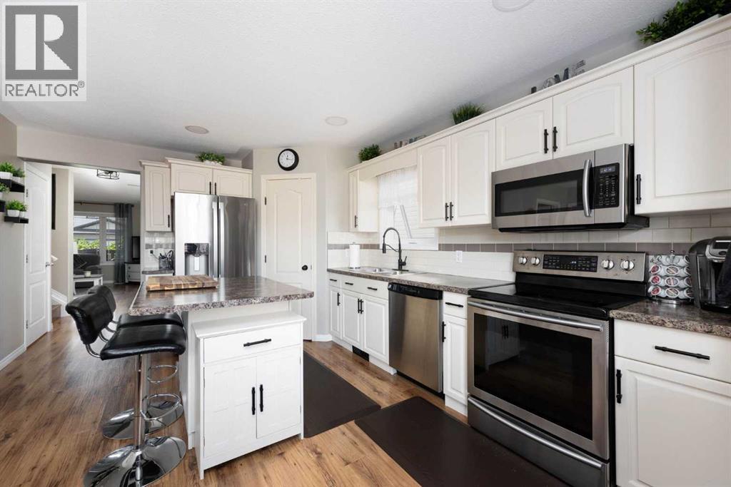 225 Hawthorn Way, Fort McMurray