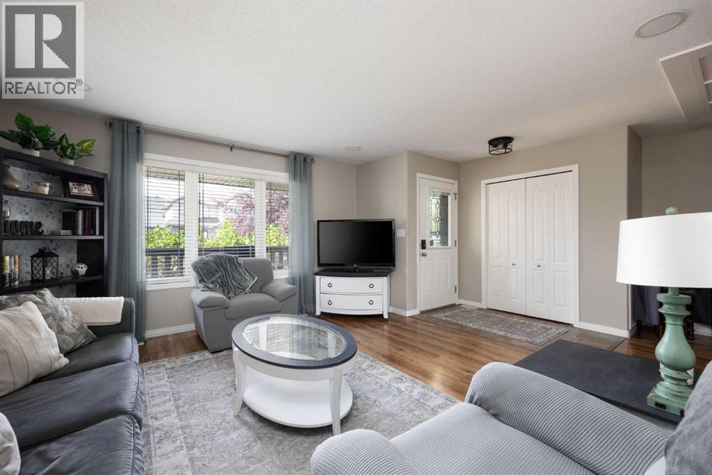 225 Hawthorn Way, Fort McMurray