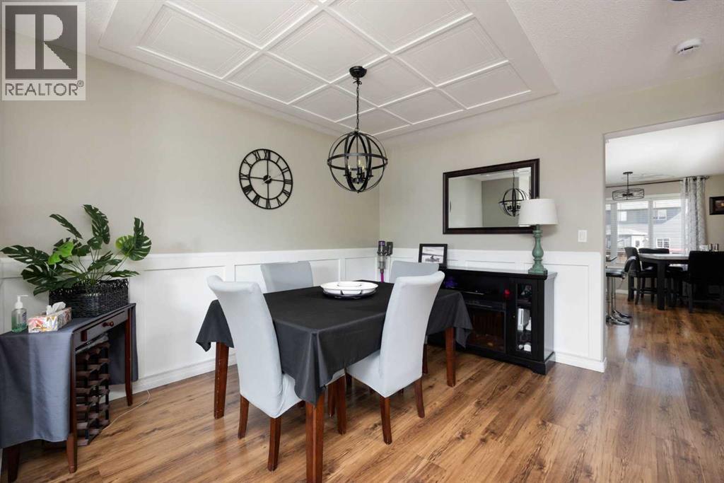 225 Hawthorn Way, Fort McMurray