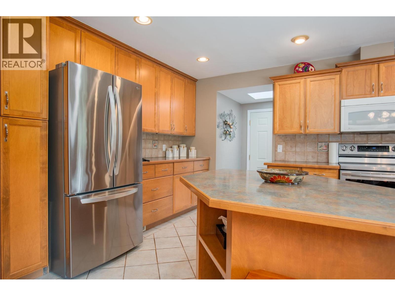 3712 THORPE ROAD - 20