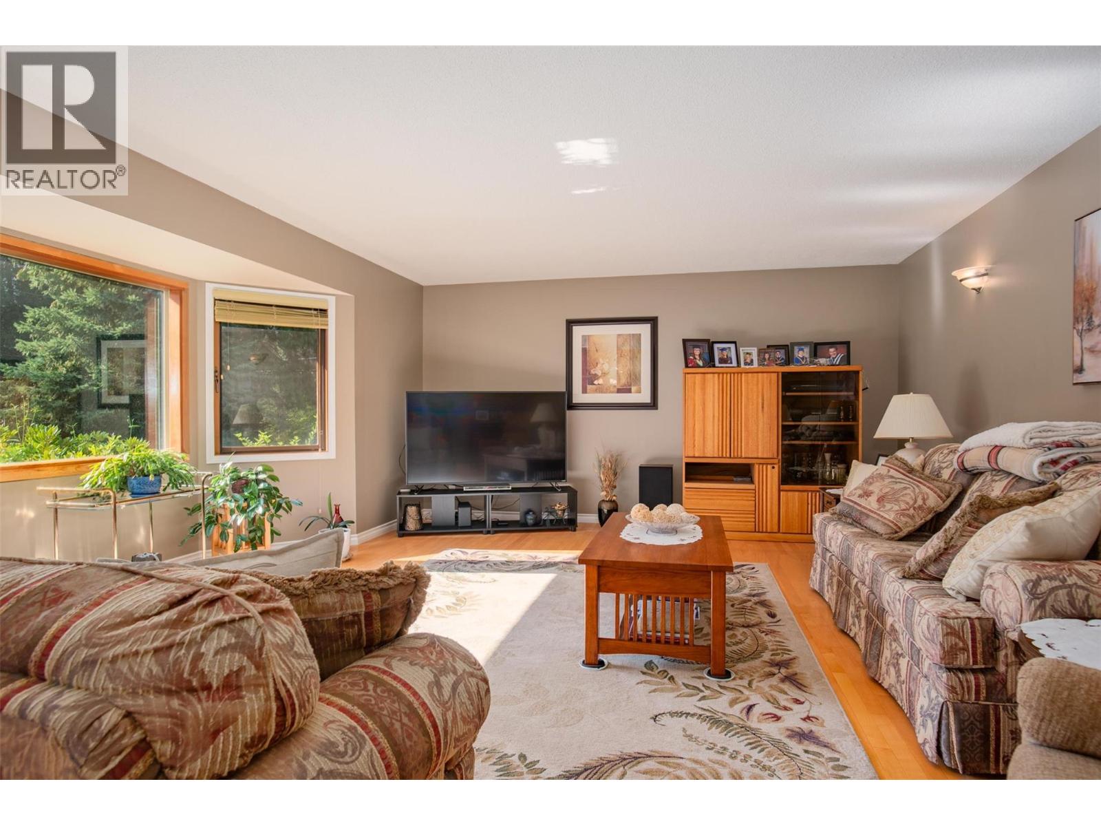 3712 THORPE ROAD - 24