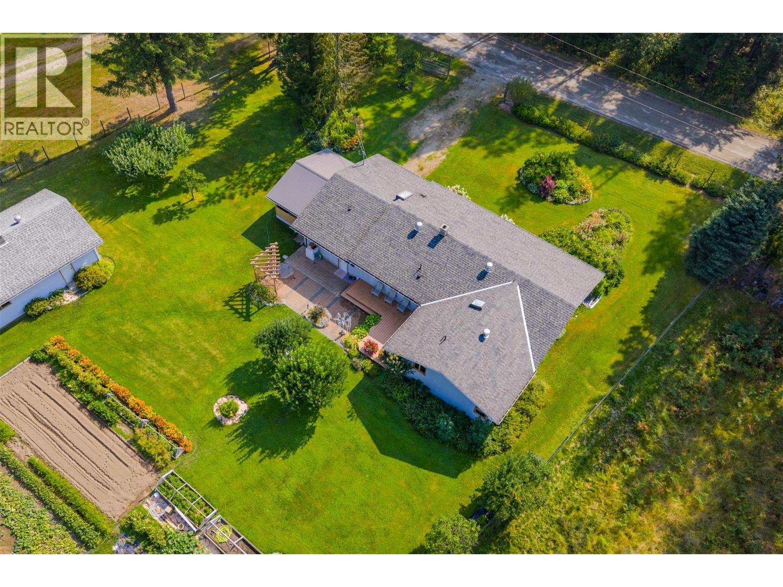 3712 THORPE ROAD - 7