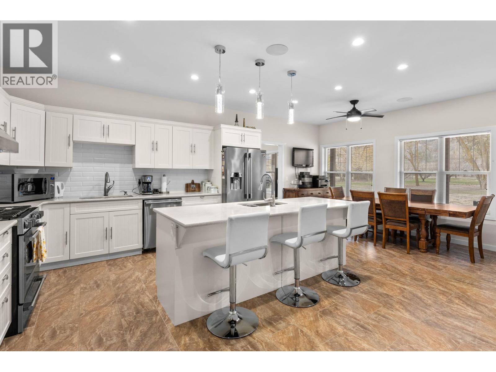 2338 HWY 3, Cawston