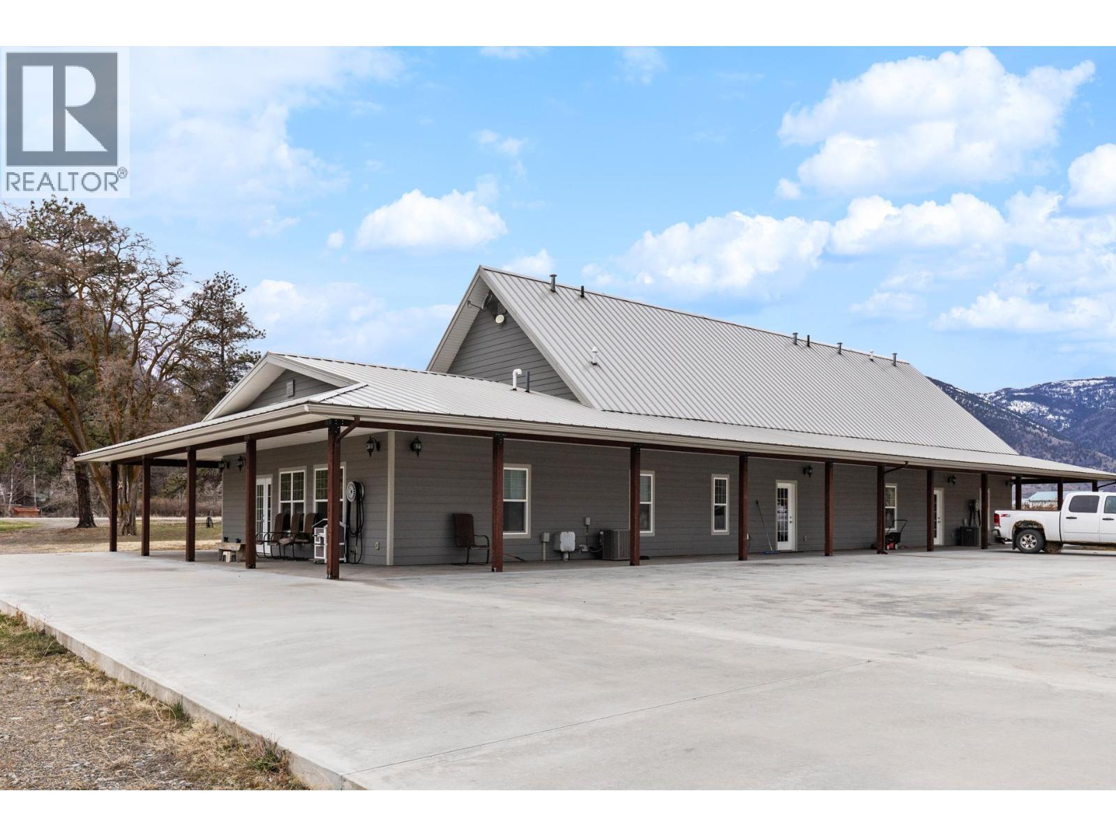 2338 HWY 3, Cawston
