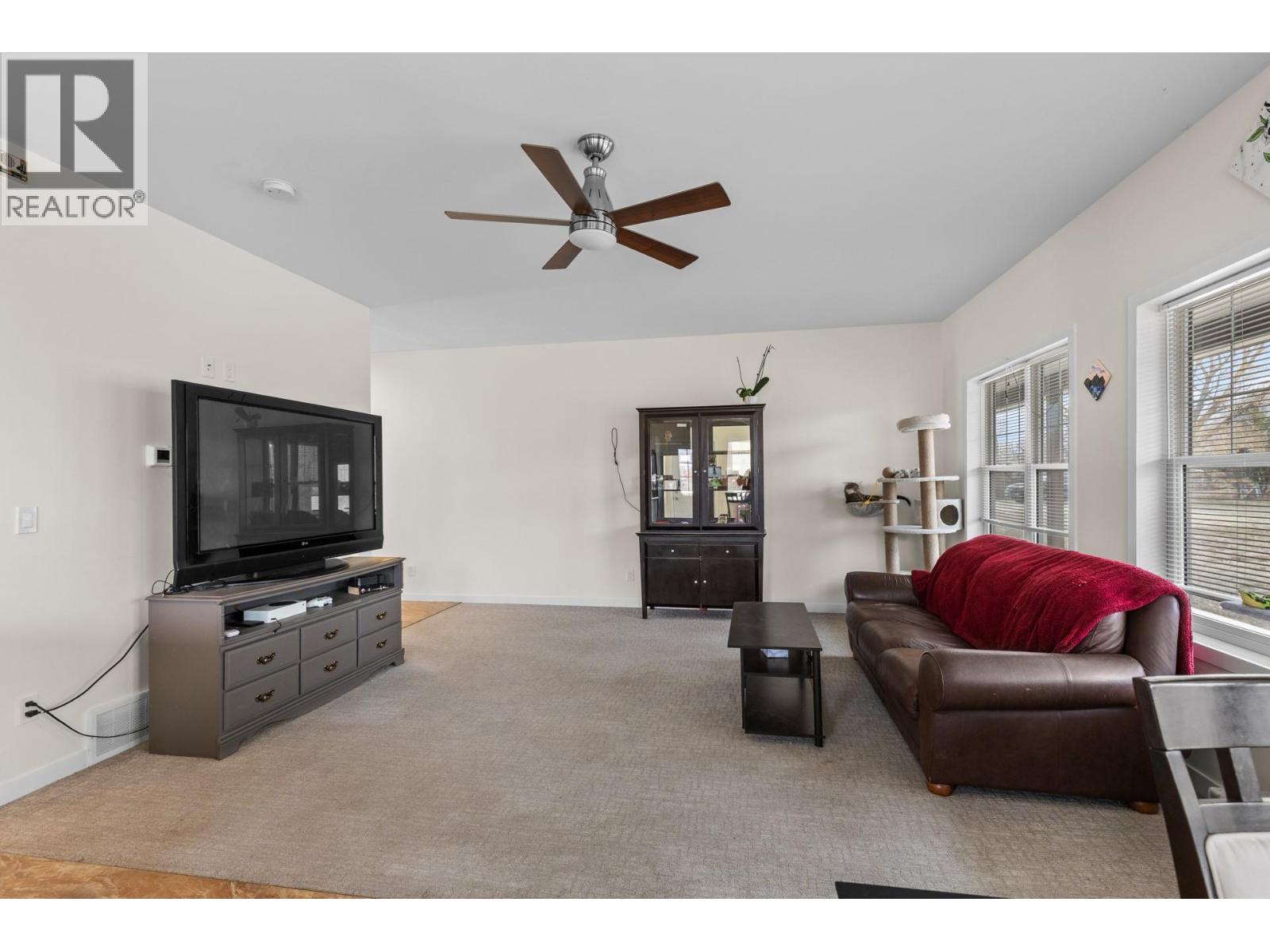 2338 HWY 3, Cawston