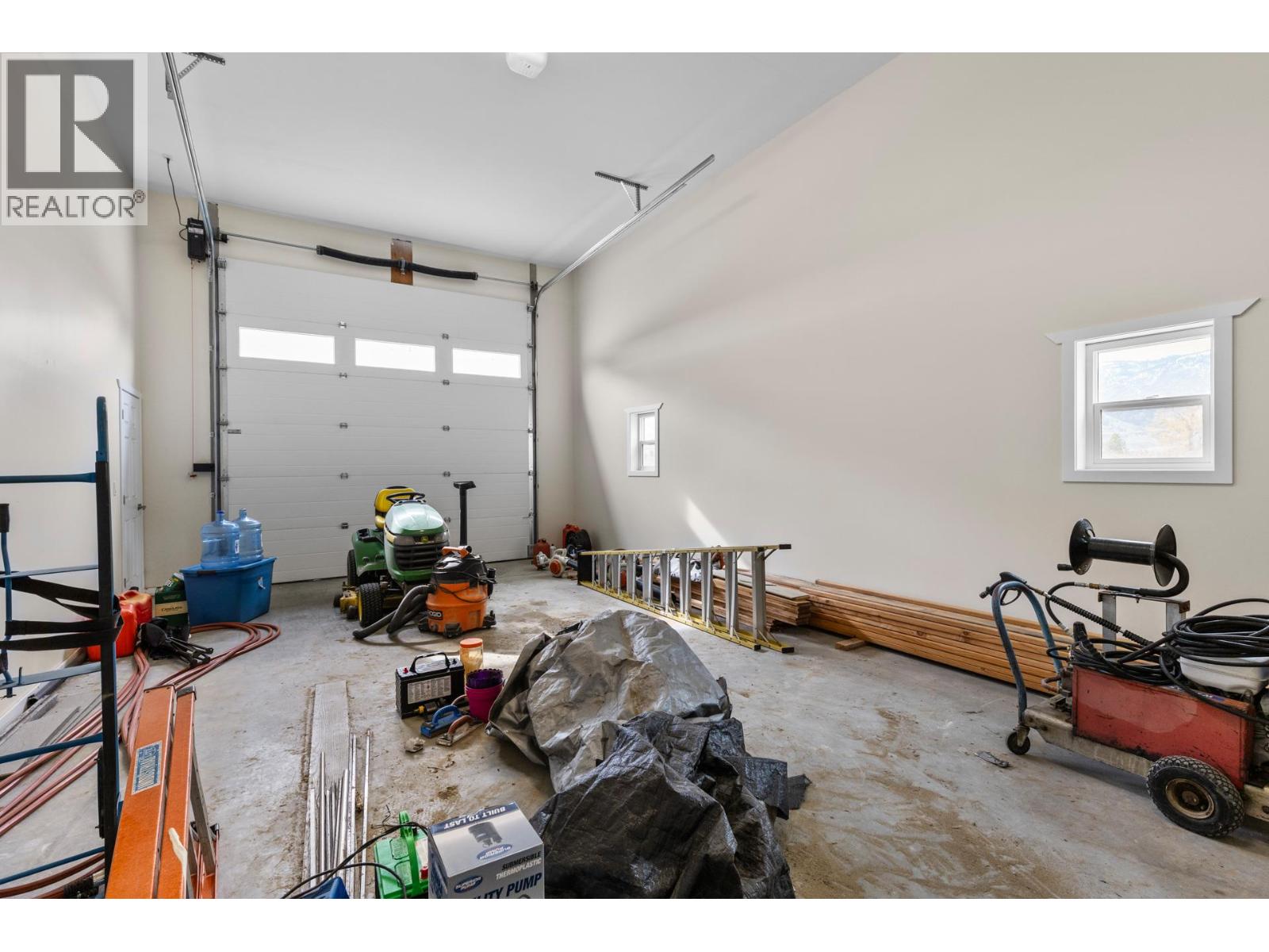 2338 HWY 3, Cawston