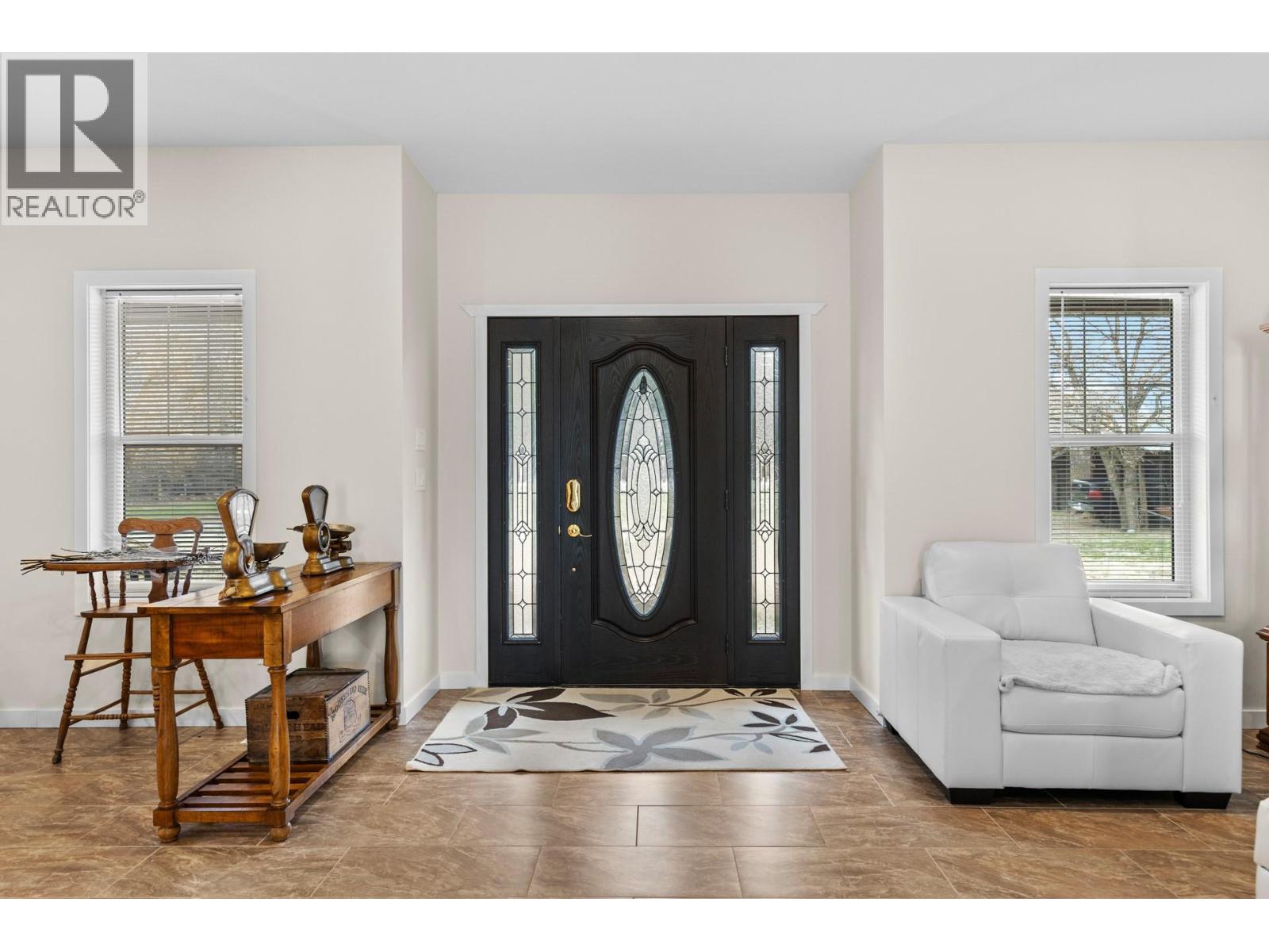 2338 HWY 3, Cawston