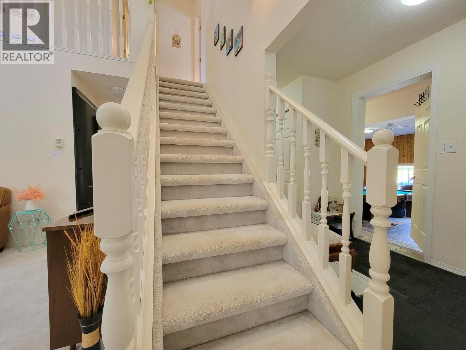 4932 ASPEN GROVE Place, Fairmont Hot Springs