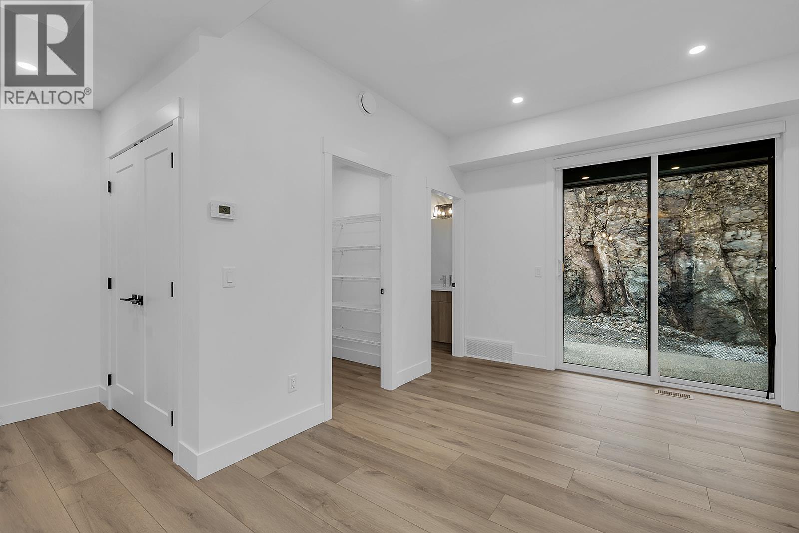 12 2835 Canyon Crest Drive, West Kelowna