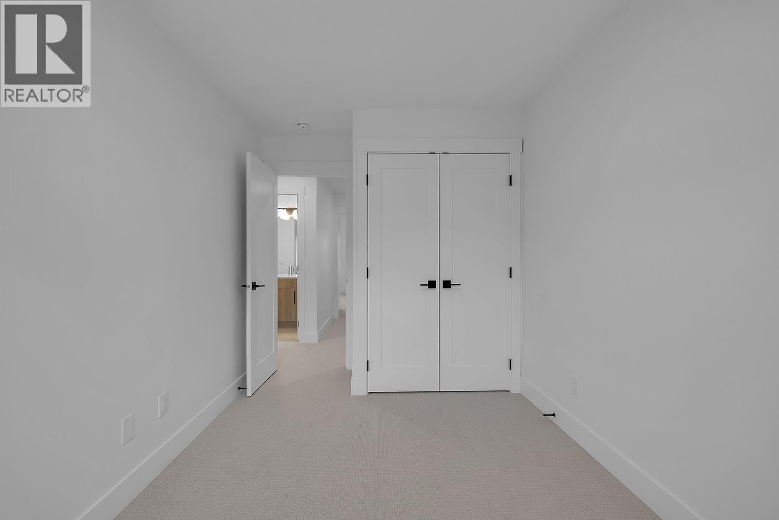 12 2835 Canyon Crest Drive, West Kelowna