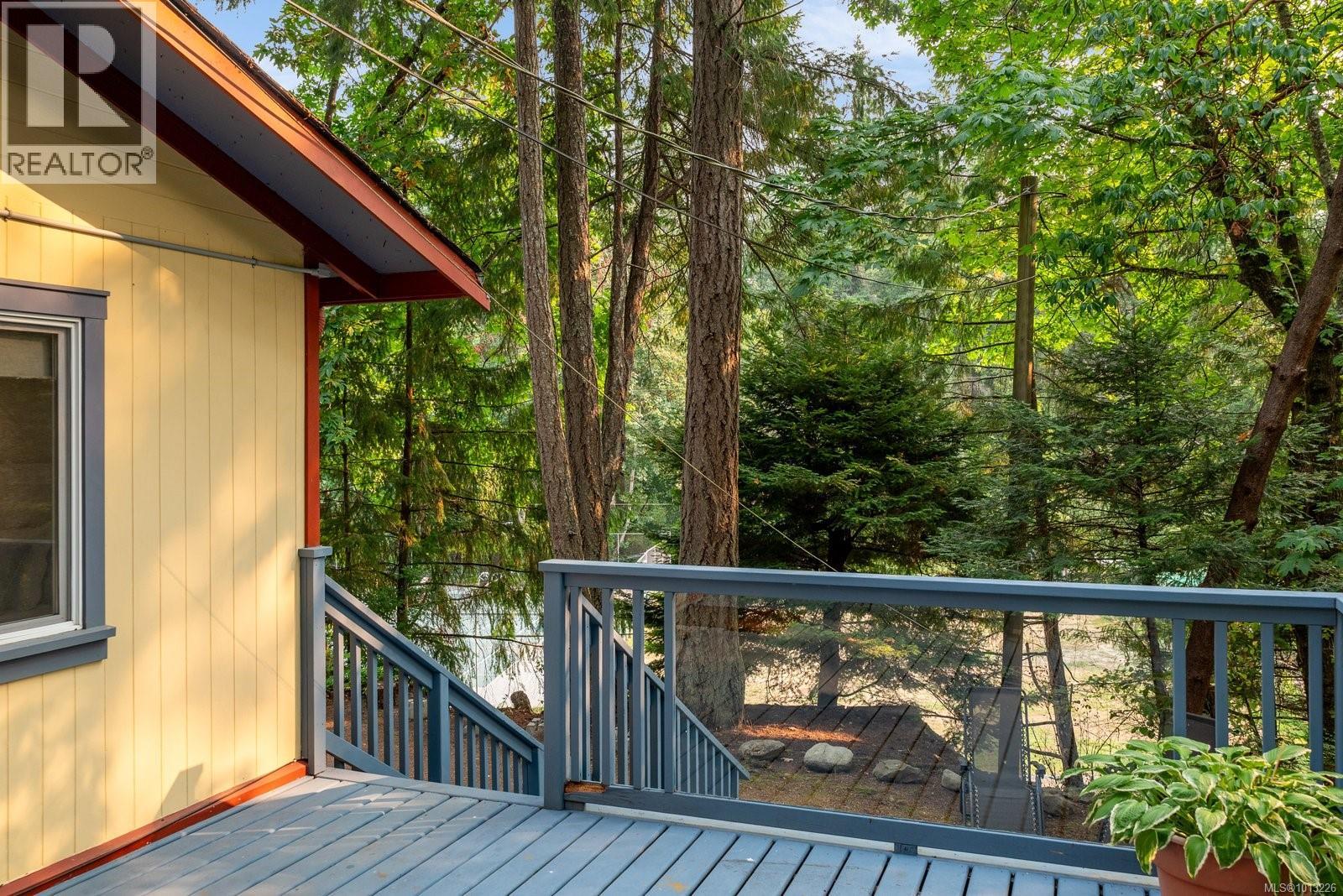 99 CAPTAIN MORGANS BLVD - 22