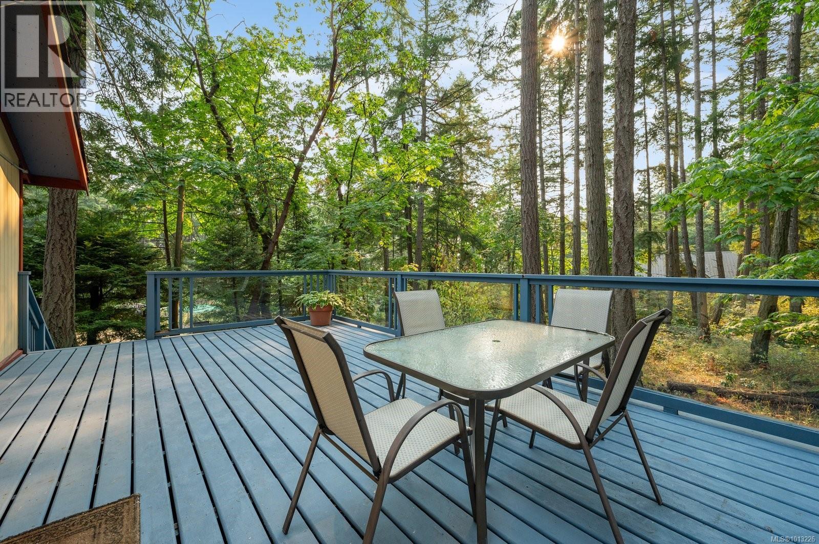 99 CAPTAIN MORGANS BLVD - 31