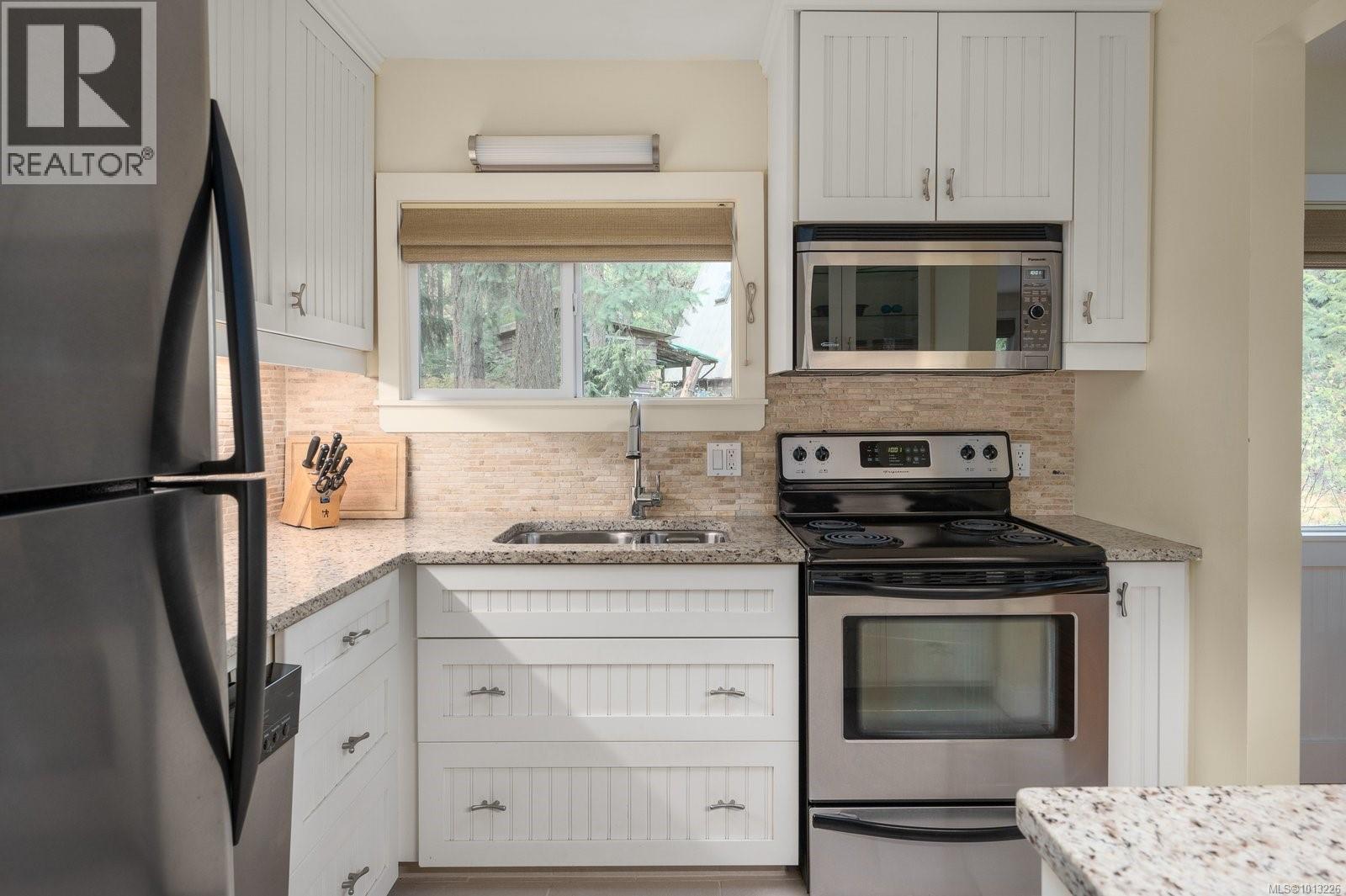 99 CAPTAIN MORGANS BLVD - 9