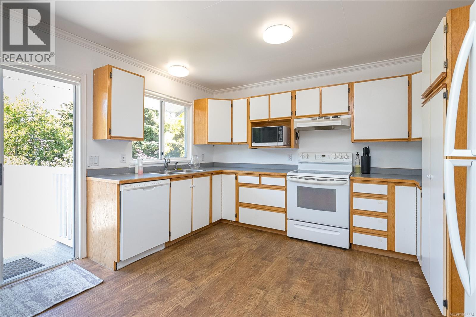  2236 Tara Place, Sooke