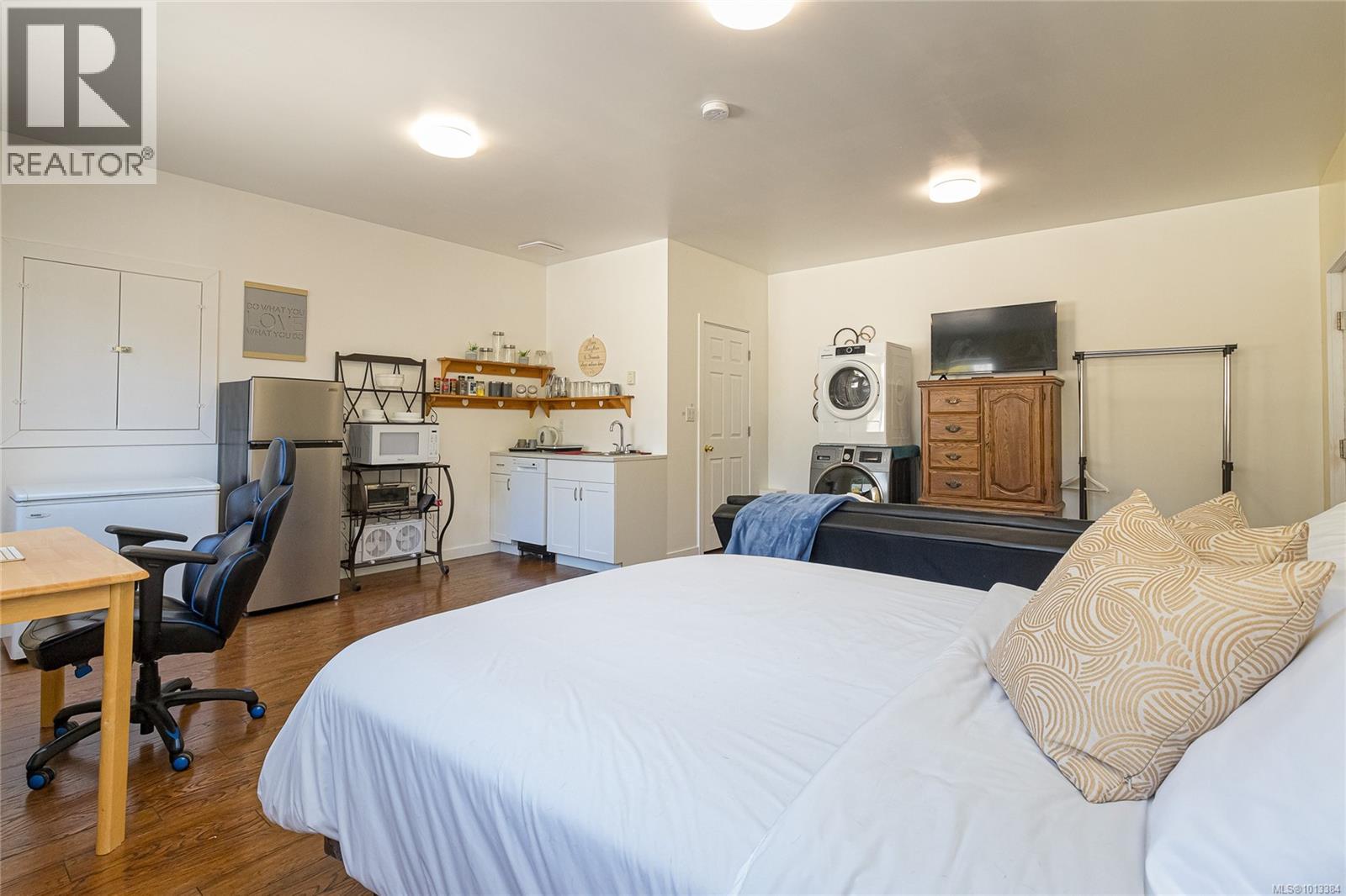  2236 Tara Place, Sooke