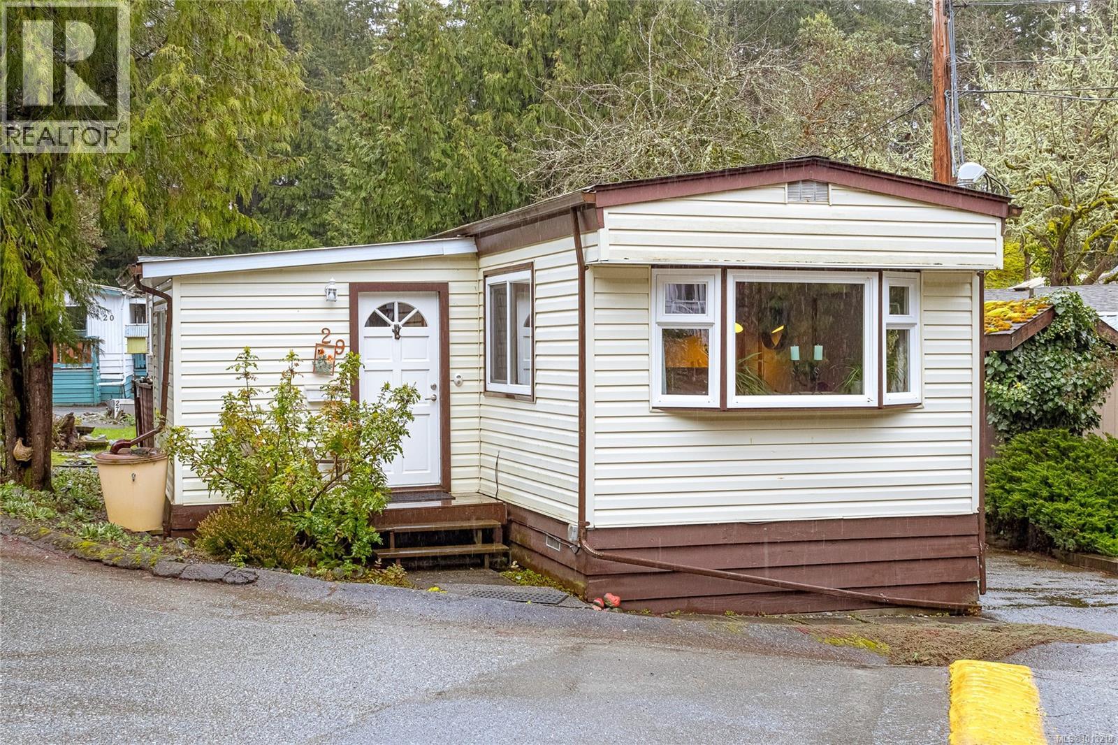 29 2500 Florence Lake Road, Langford