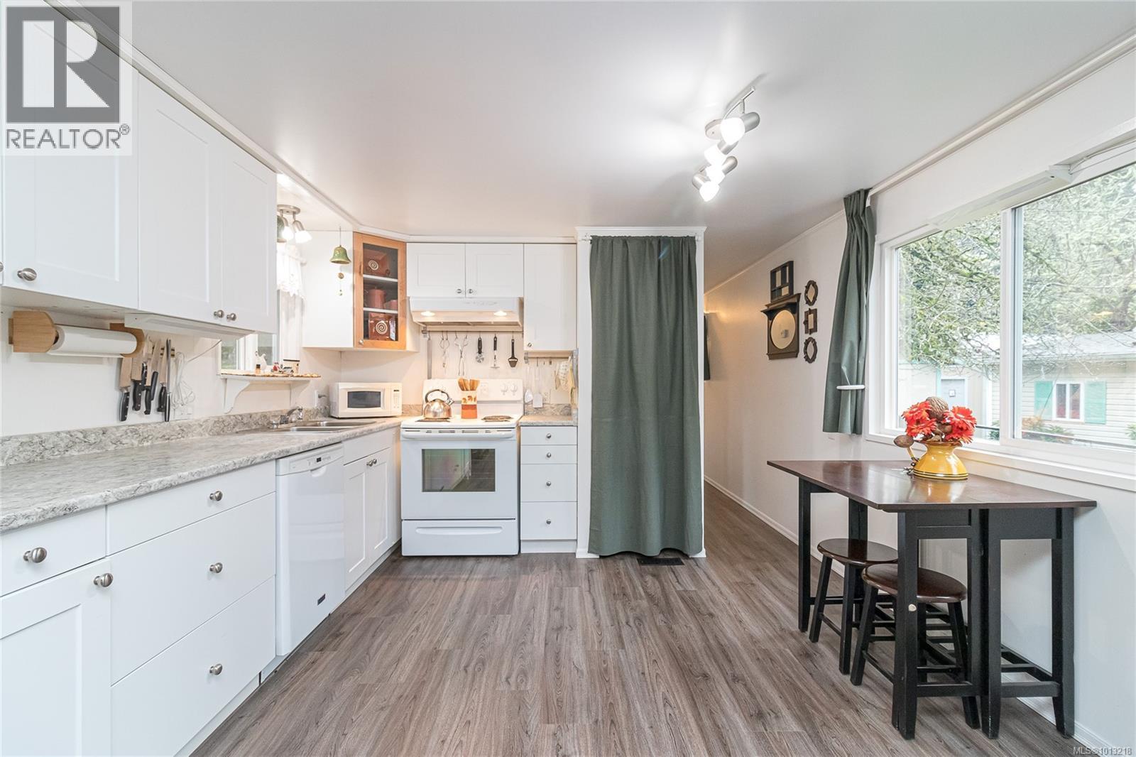 29 2500 Florence Lake Road, Langford