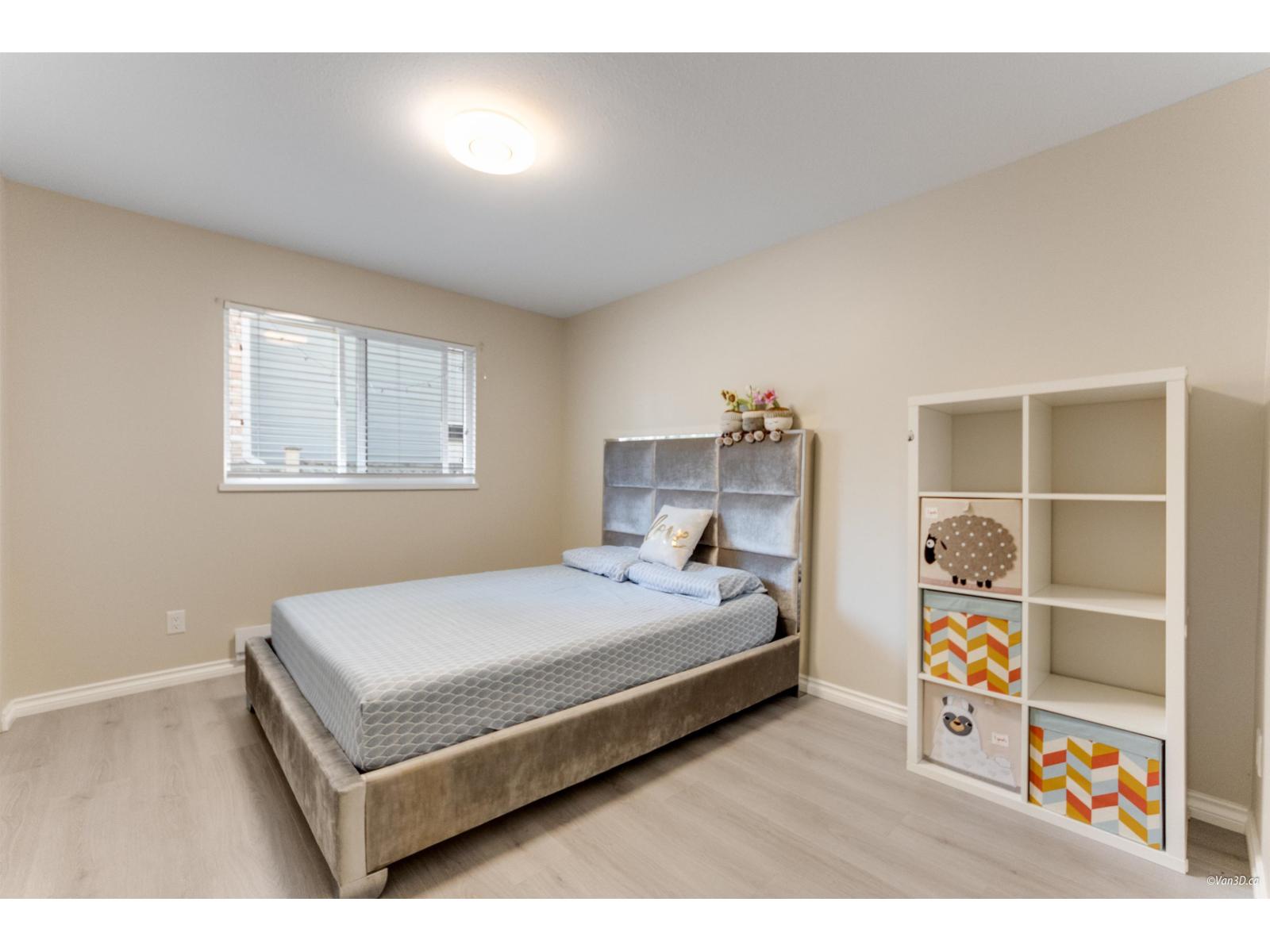 14854 21 AVENUE, Surrey
