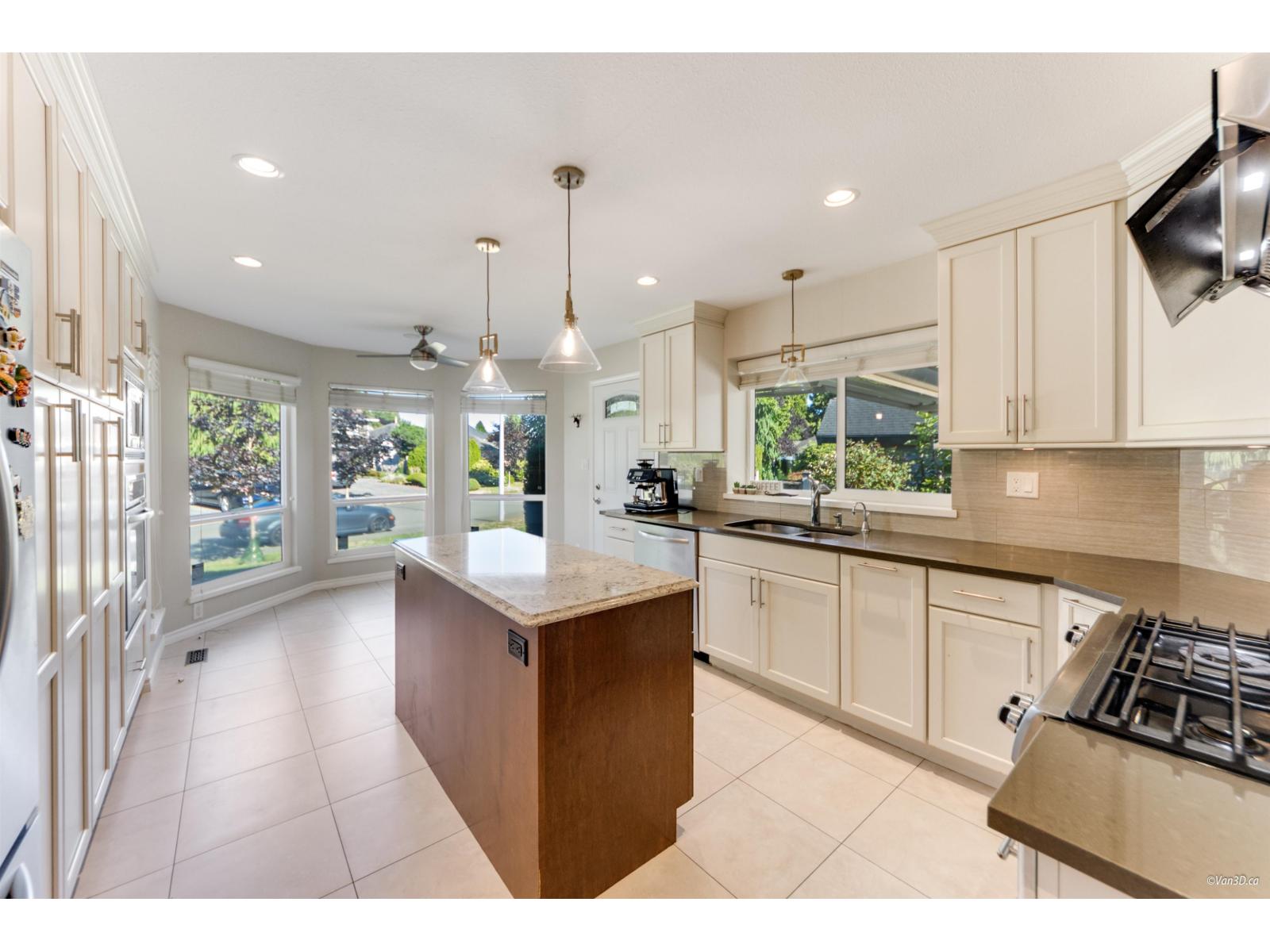 14854 21 AVENUE, Surrey