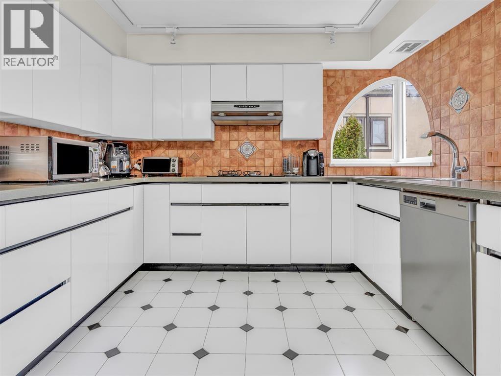 3705 PUGET DRIVE, Vancouver