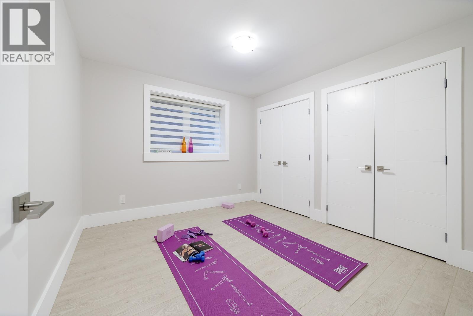 517 GRANADA CRESCENT, North Vancouver