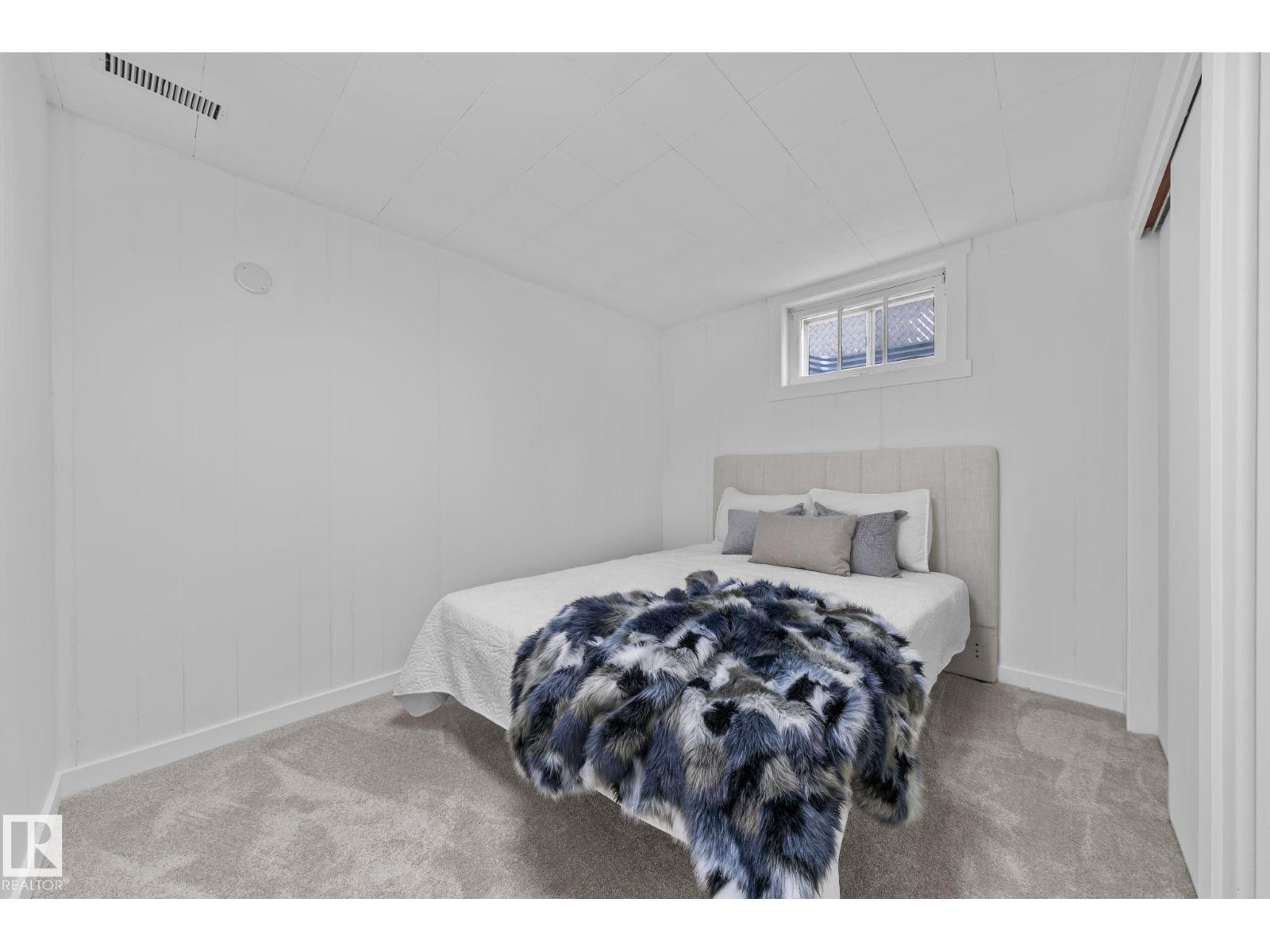 Single Family House Bungalow for Sale in   ST NW Edmonton 