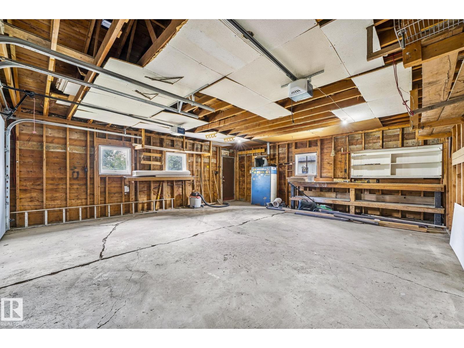 Single Family House Bungalow for Sale in   ST NW Edmonton 