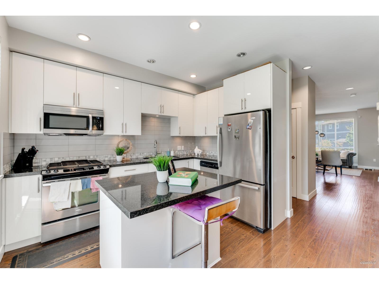 59 2929 156 STREET, Surrey