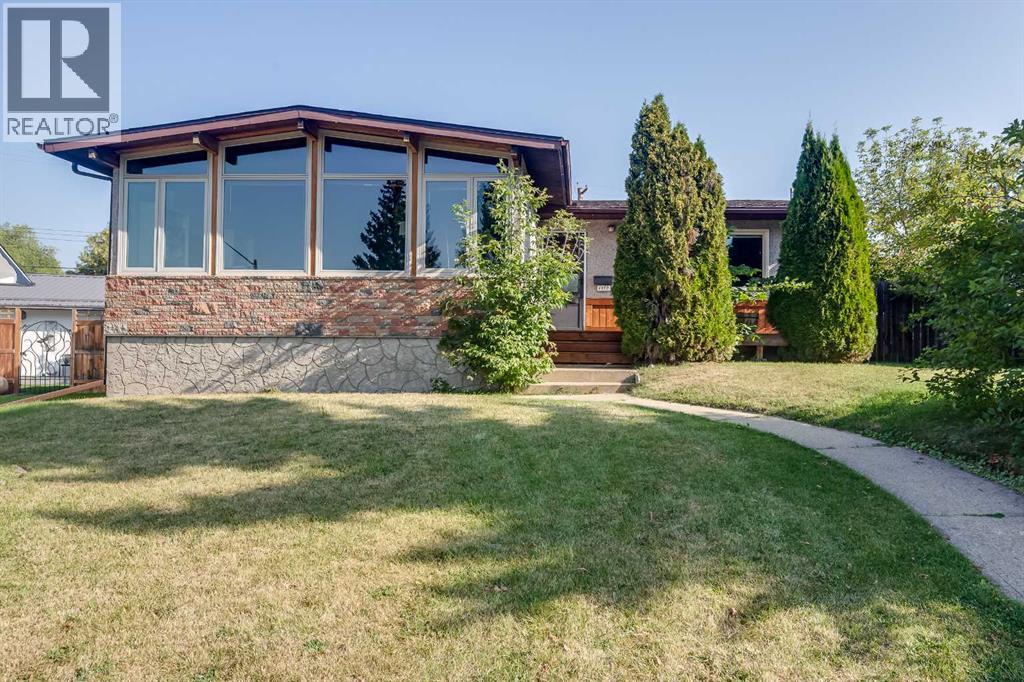 4912 39 Street, Innisfail