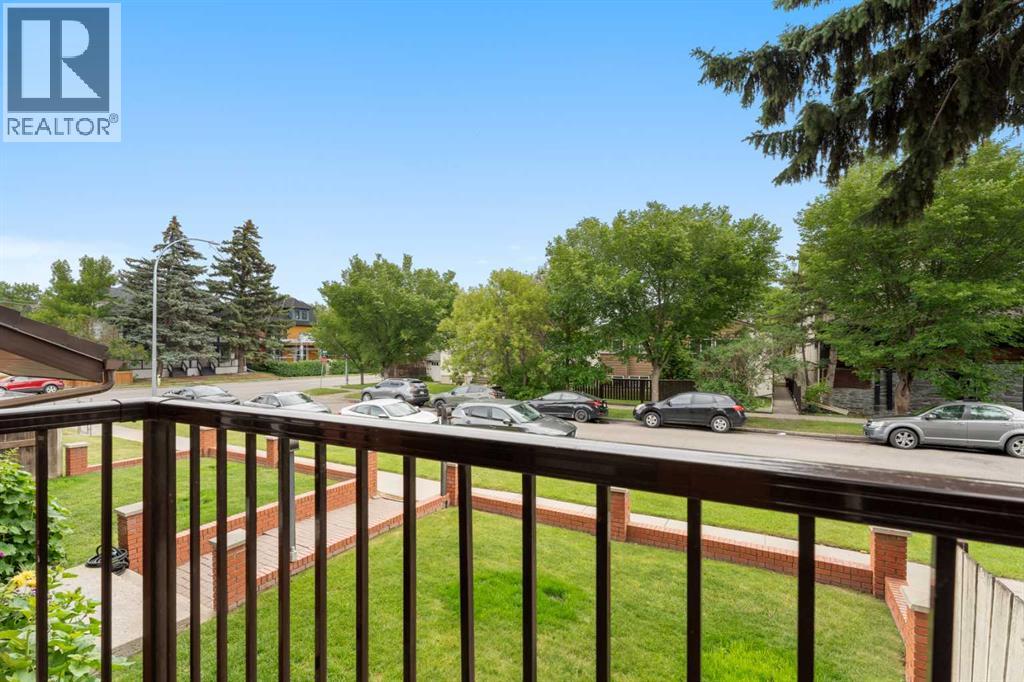 Single Family House for Sale in    Street NE Renfrew Calgary 