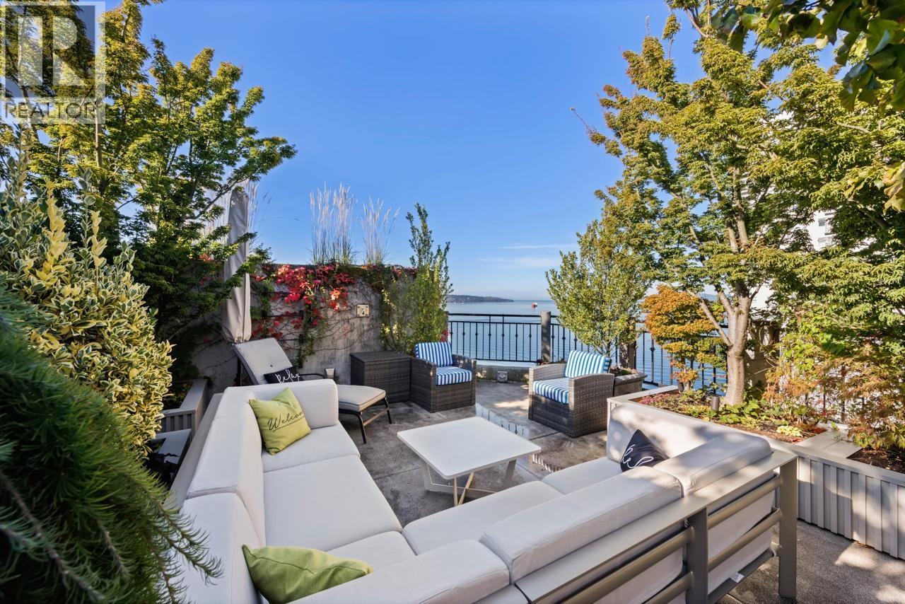 1601 1236 BIDWELL STREET, Vancouver