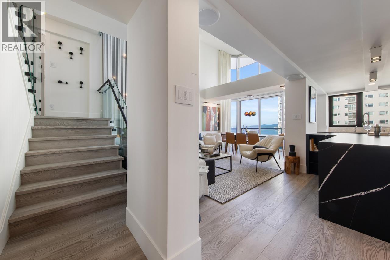 1601 1236 BIDWELL STREET, Vancouver