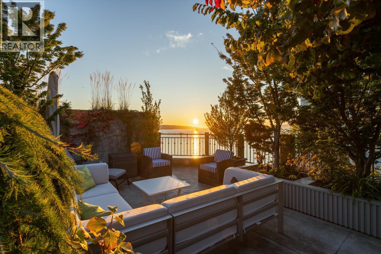 1601 1236 BIDWELL STREET, Vancouver
