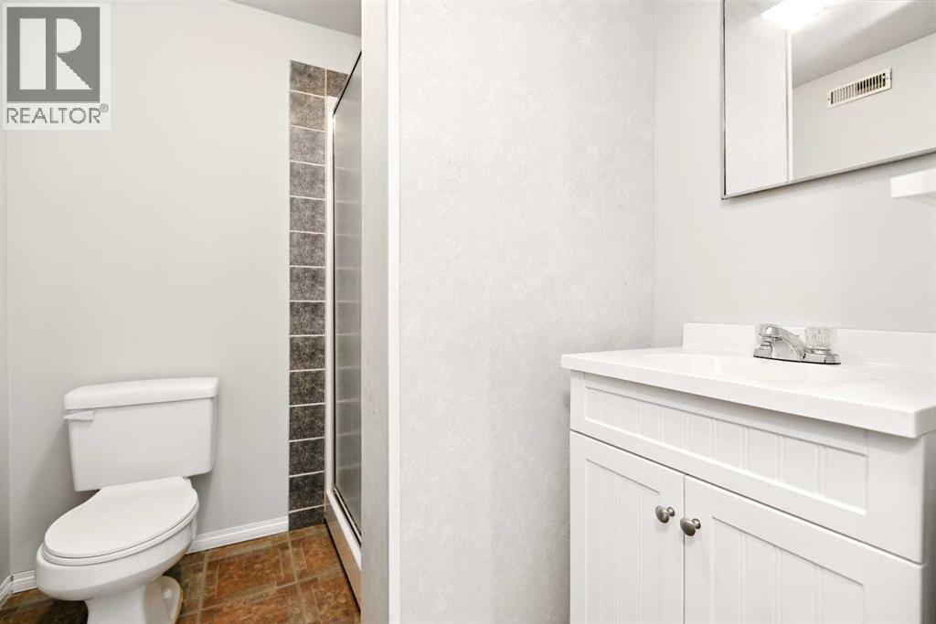 14 Griffiths Avenue, Red Deer