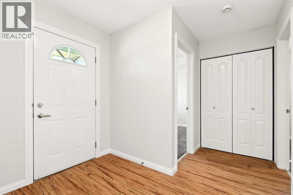14 Griffiths Avenue, Red Deer