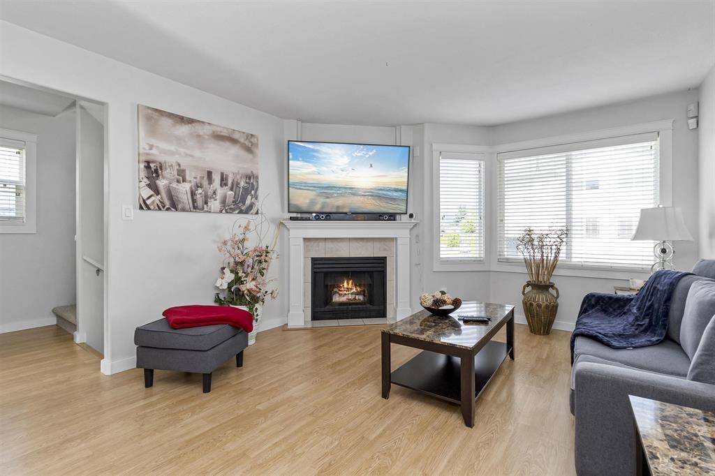 24 45296 WATSON ROAD, Garrison Crossing, Chilliwack