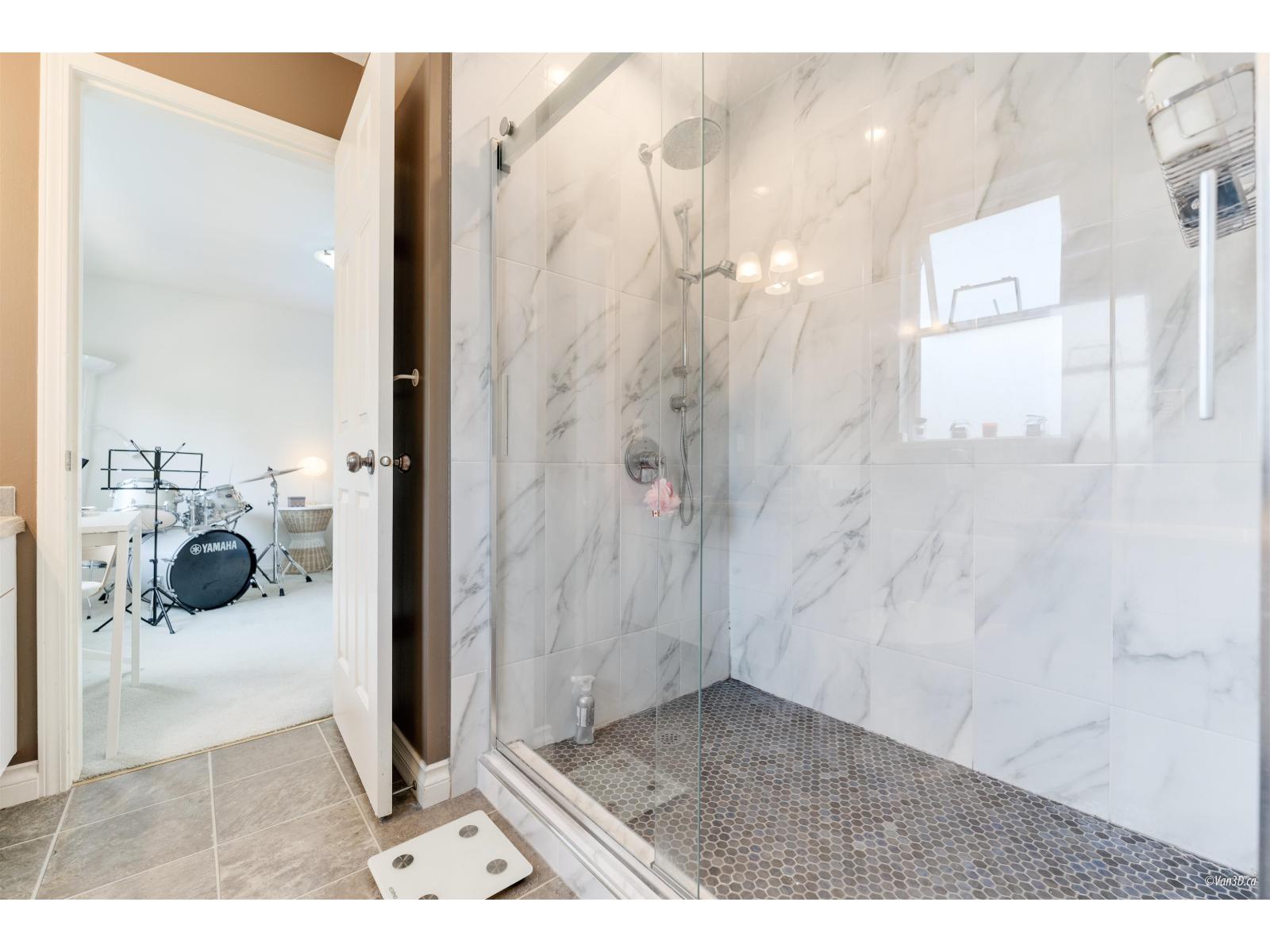 2443 150 STREET, Surrey