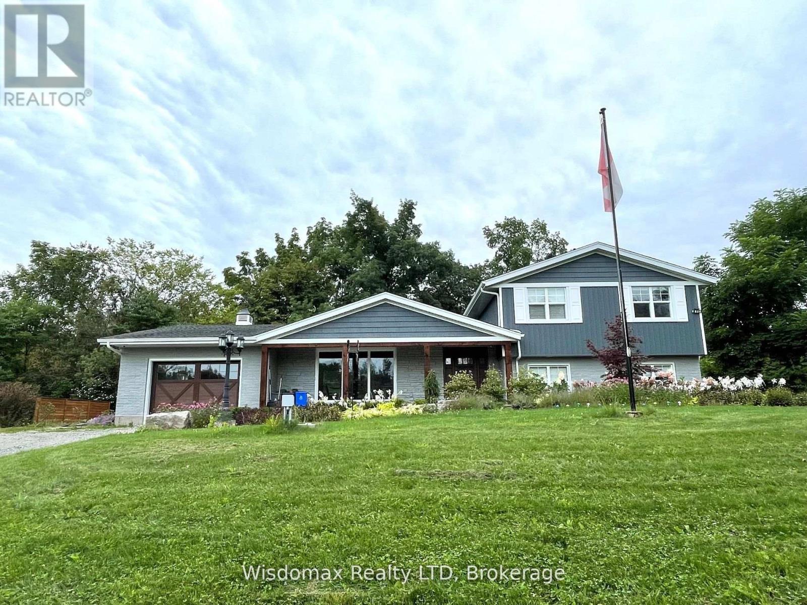 341 LAKESHORE ROAD - 2