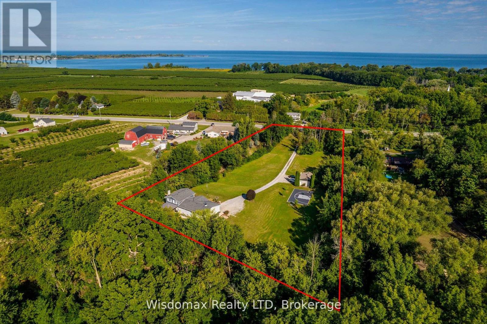 341 LAKESHORE ROAD - 39
