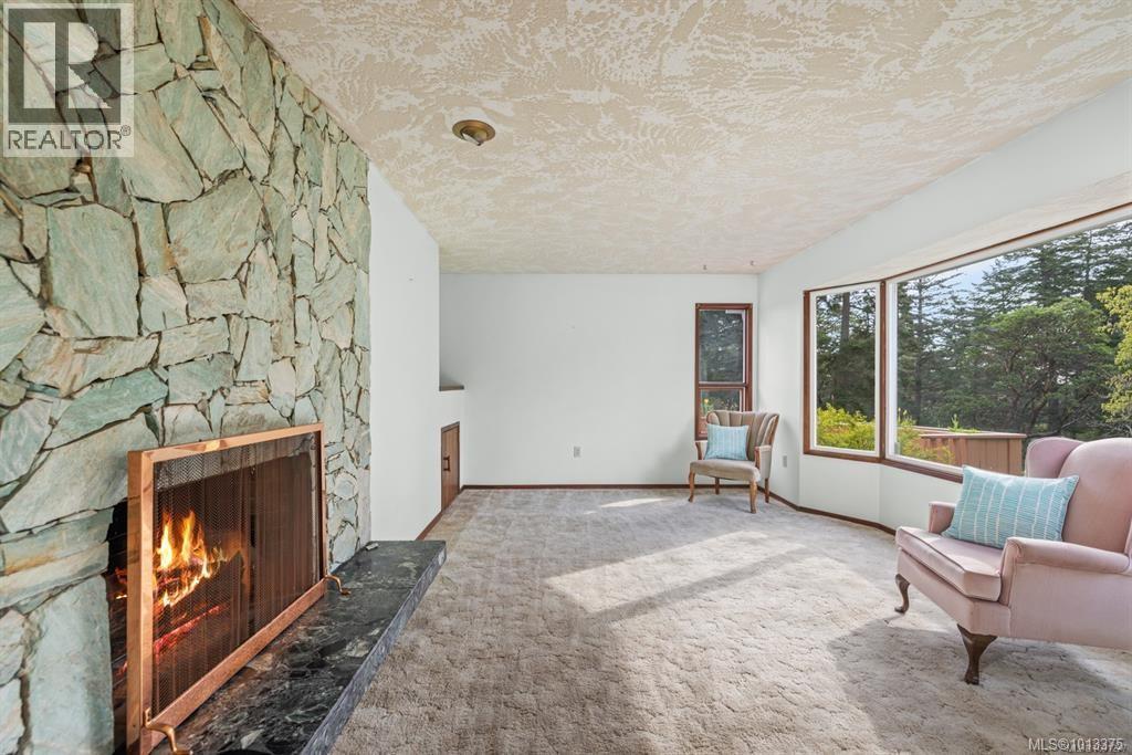 561 Boblaw Pl, Metchosin