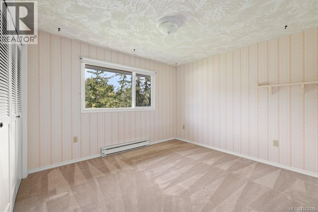 561 Boblaw Pl, Metchosin