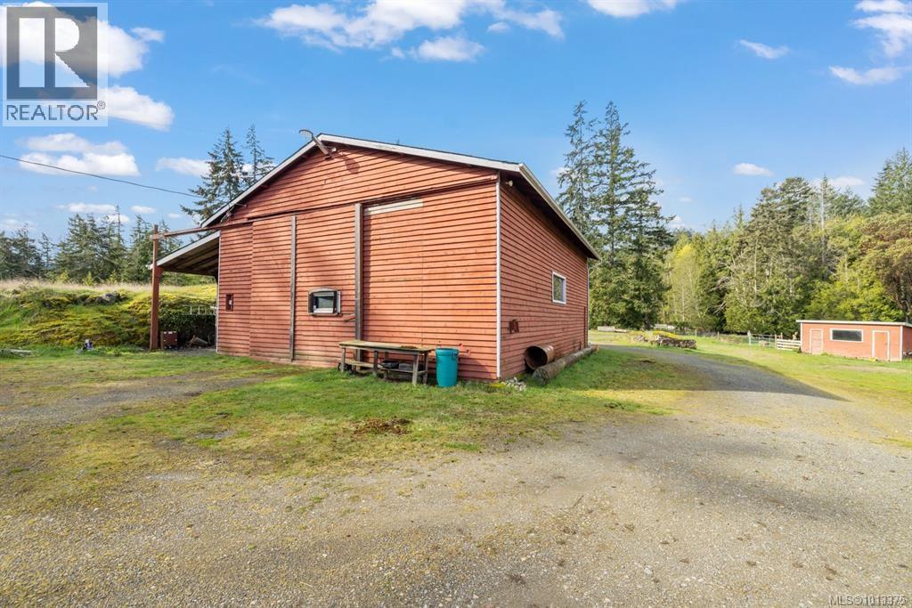 561 Boblaw Pl, Metchosin