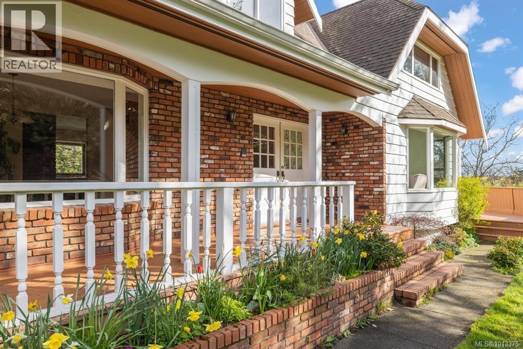 561 Boblaw Pl, Metchosin
