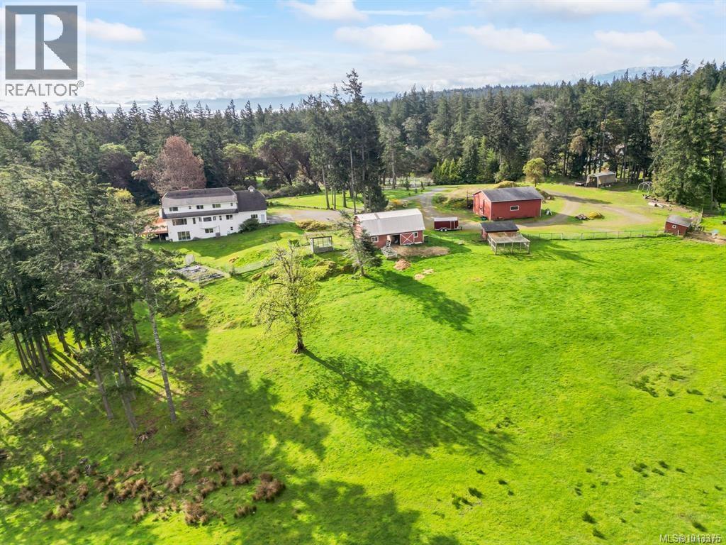 561 Boblaw Pl, Metchosin