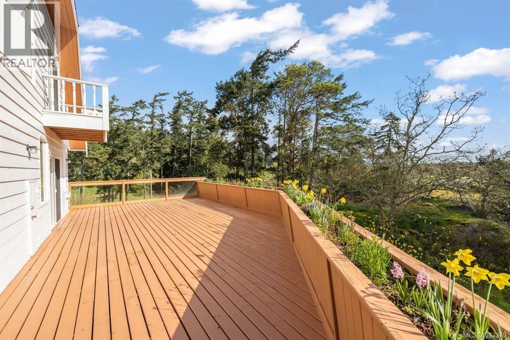561 Boblaw Pl, Metchosin