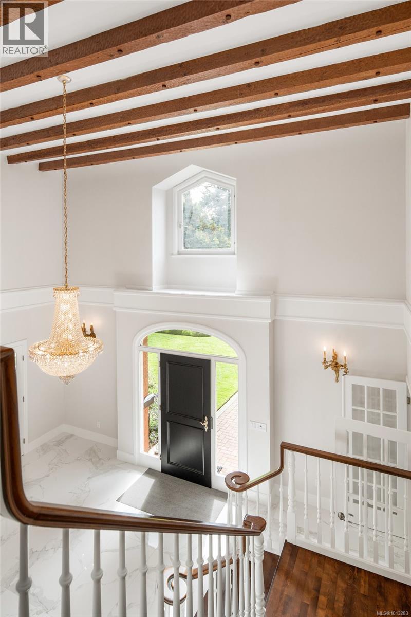  611 Island Road, Oak Bay